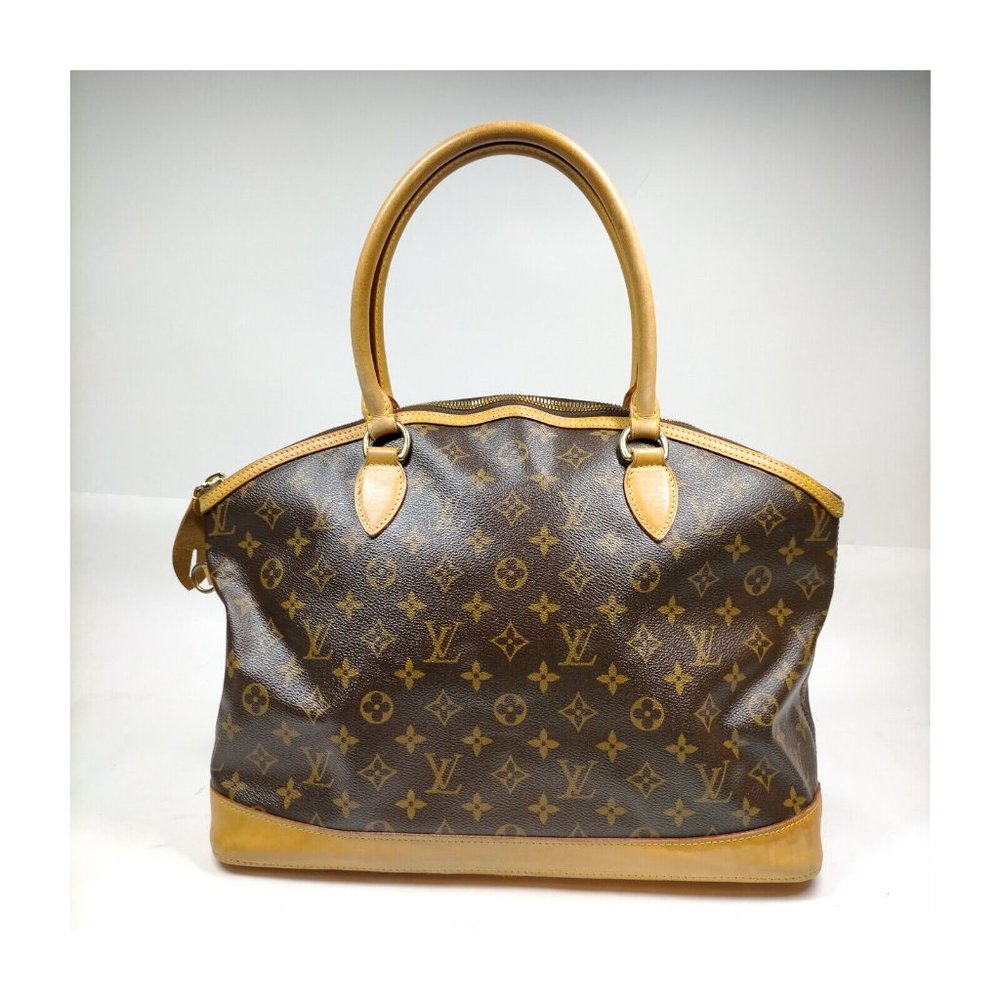 Louis Vuitton LV - Picture 2 of 2